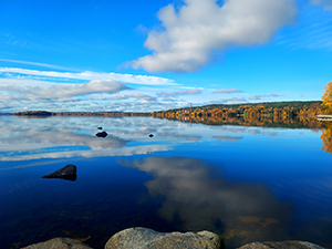 Pyhäjärvi syksyllä.