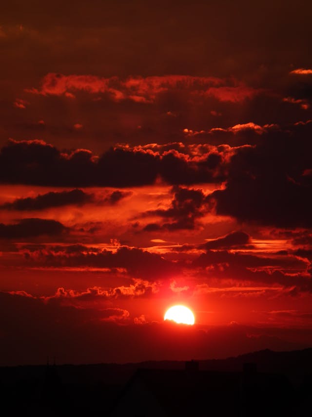 Punainen auringon lasku